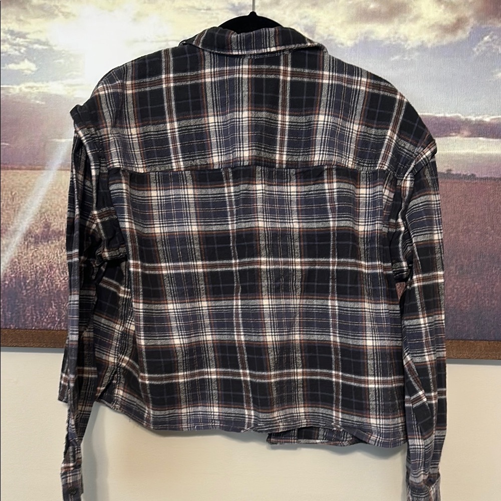 Plaid Button-Up Jacket - Picture 4 of 7